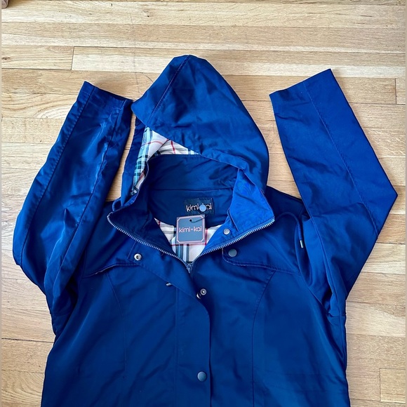✨ Kimi + Kai XL Navy Jacket | Timeless Elegance, Wind & Rain Ready✨ - Picture 6 of 7